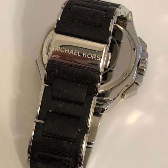 Michael Kors Watch Black & Swarovski Crystals - Picture 4 of 9